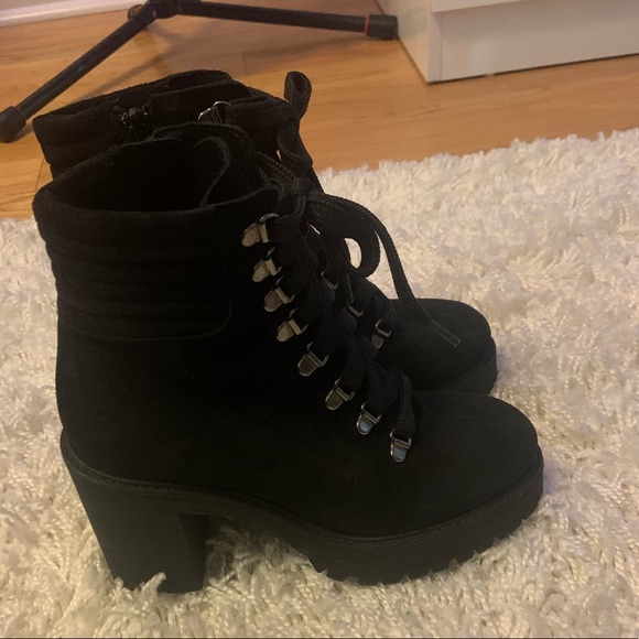 L’intervalle chunky heeled lace up booties - Picture 2 of 7